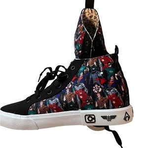 BNWT Justice League High Tops